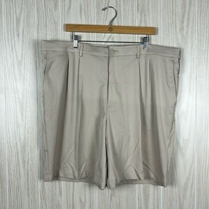 NWT Men’s Golf Pro Tour Motionplay 360 Comfort Stretch Tech Khaki Shorts, 42